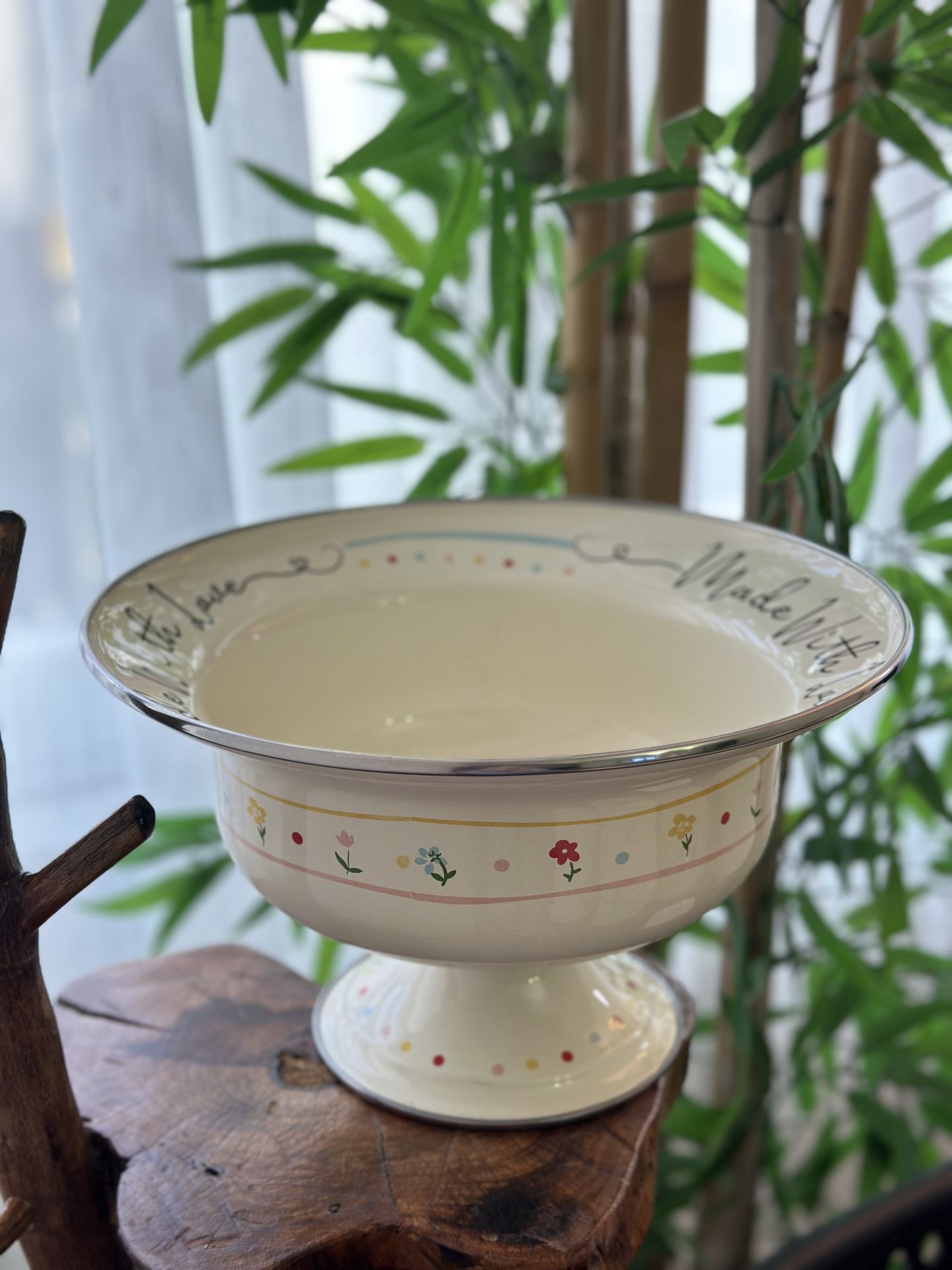 Made With Love Emaye Ayaklı Meyvelik