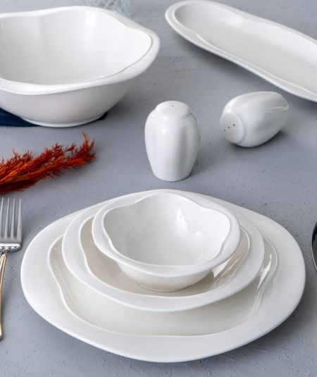 VENÜS  22 PARÇA 6 KİŞİLİK PORSELEN YEMEK TAKIMI