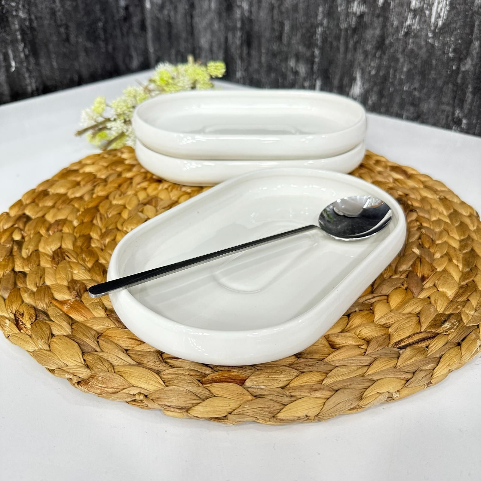 BİANCO PERLA OVAL TABAK 26.8X16X2 CM