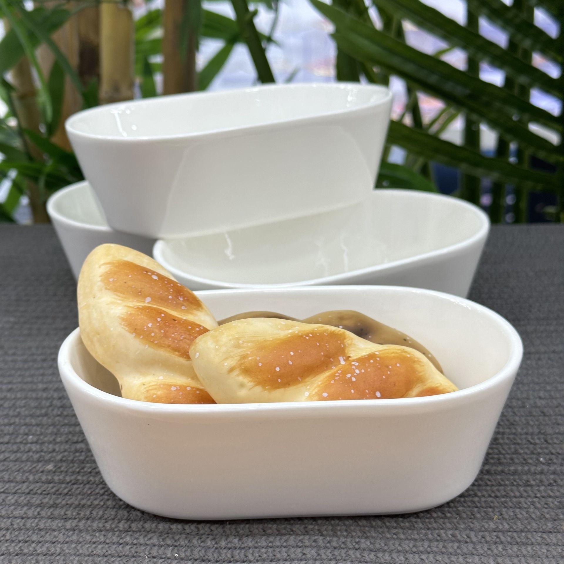 PERLA 16CM  OVAL KASE