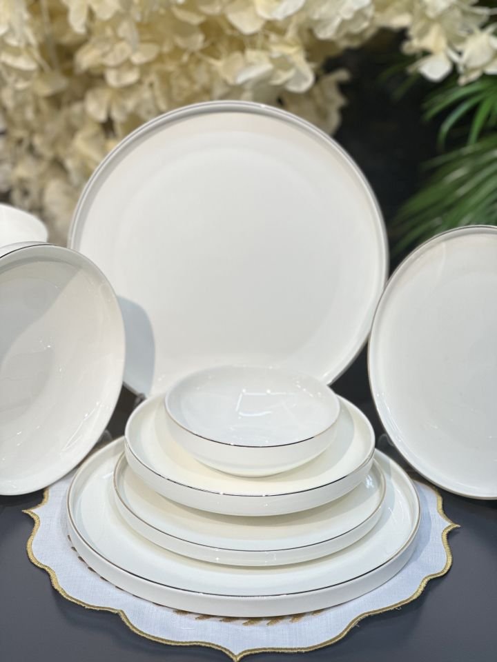 SUFİ MODEL GOLD 24 PARÇA 6 KİŞİLİK PORSELEN YEMEK TAKIMI