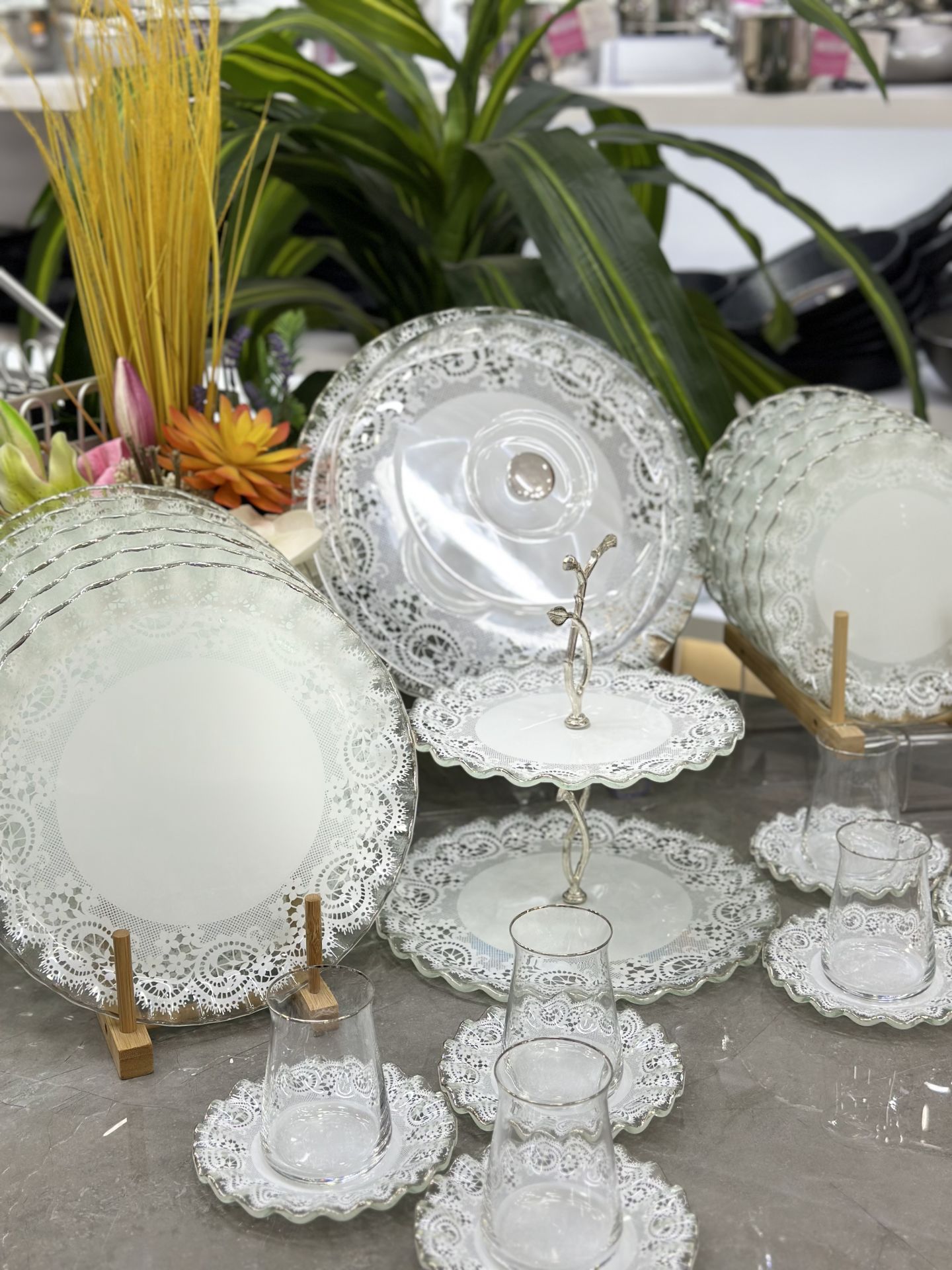 MARCHE 28 PARÇA CAM SETİ