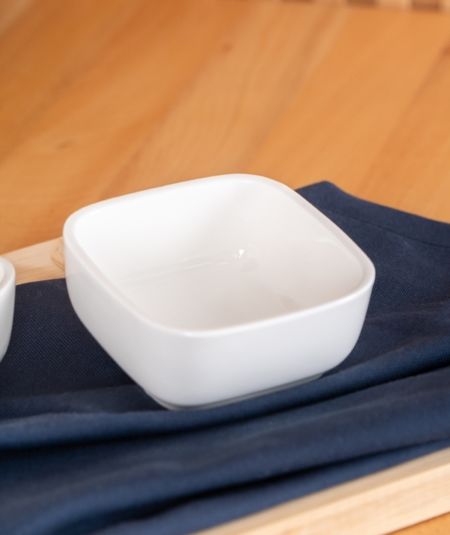 PURE ROYAL PORSELEN KASE 9CM